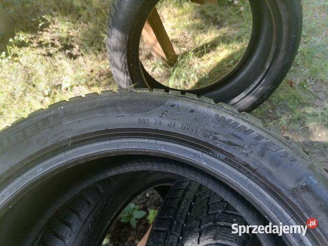 Opony zimowe Pirelli Sotozero 3 215 50 18 Samochodowe Tarnów