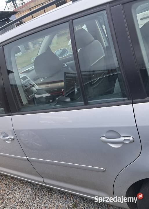 VOLLKSWAGEN TOURAN I LIFT DZRWI LA7W osobowe Wrocław