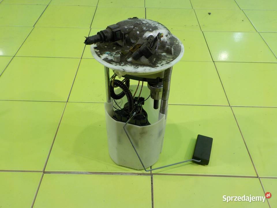 VOLVO V70 III R DESIGN 09r KOMBI pompa paliwa osobowe sprzedam