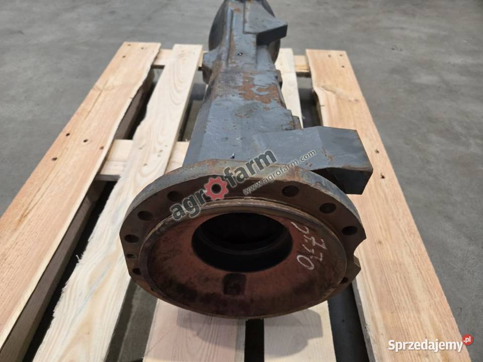 Obudowa mostu Fendt 816 818 822 926 916 924 Układ kierowniczy i oś przednia Byków sprzedam