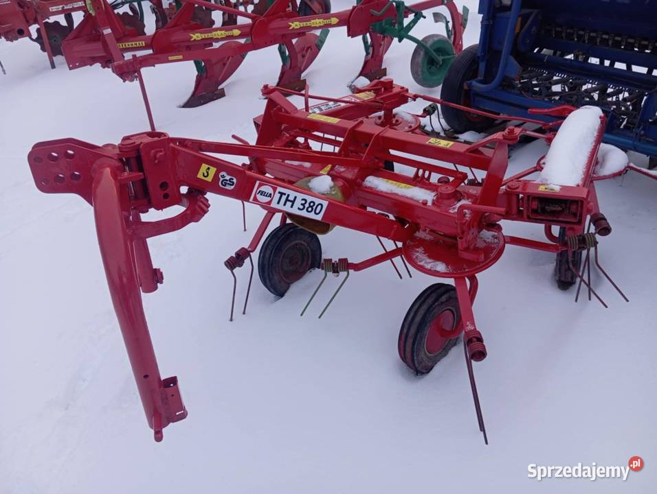 Przewracarka przetrząsają do siana Fella Łagów