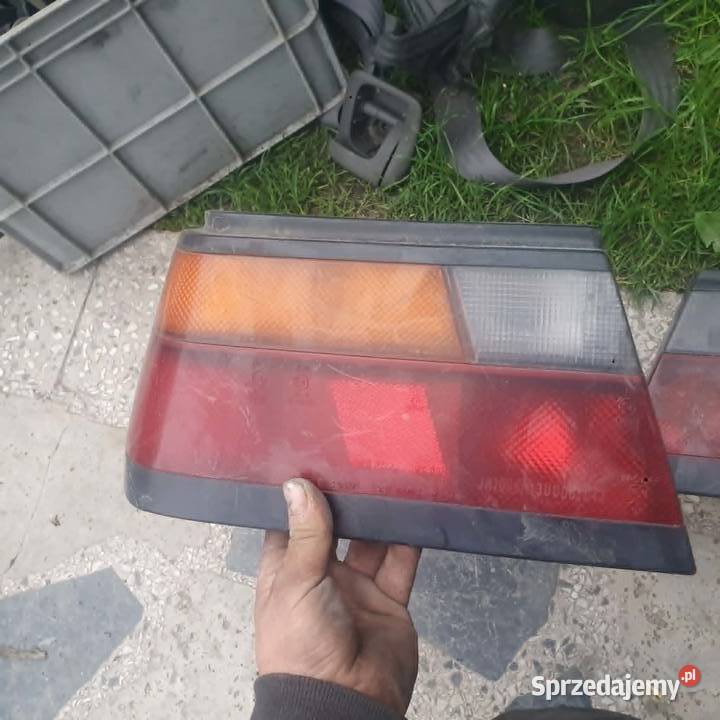 Lampa tylna tył prawa prawy Nissan Sunny N13 Kraków