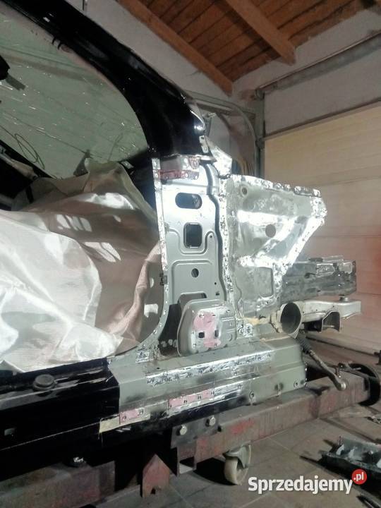 Naprawy Pokolizyjne Warszawa