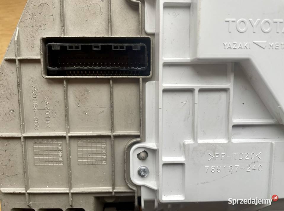 Licznik zegary Europa EU Lexus RC 200t f sport Rok produkcji 2017 RC Lublin sprzedam