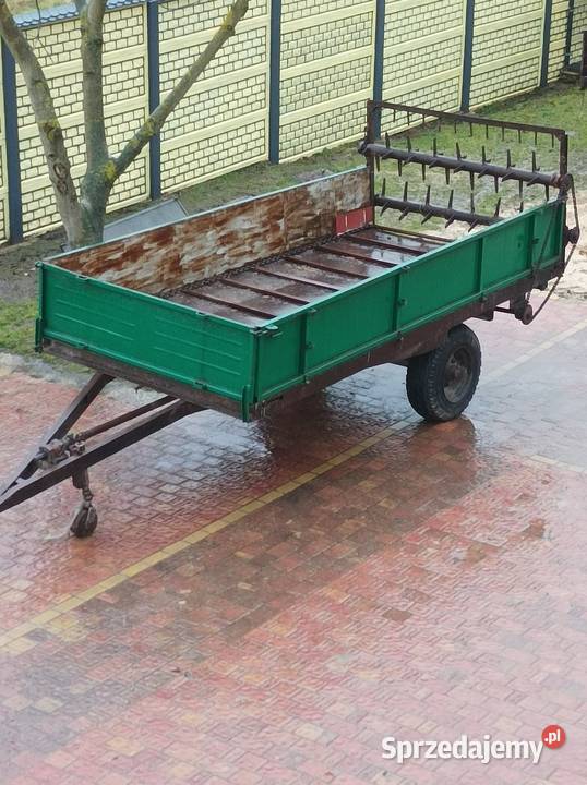 Rozrzutnik przyczepa jednoosiowy zdrowa nieuszkodzony Maszyny rolnicze mazowieckie
