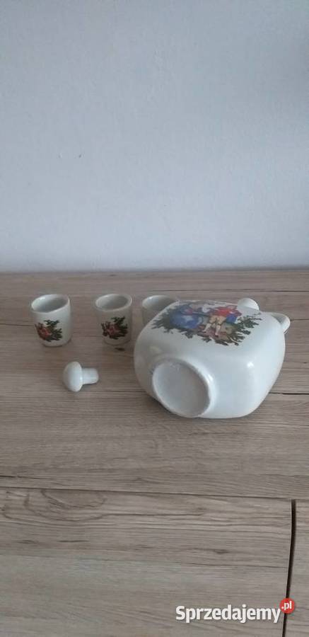 Karafka prl scenka prl Przedbórz