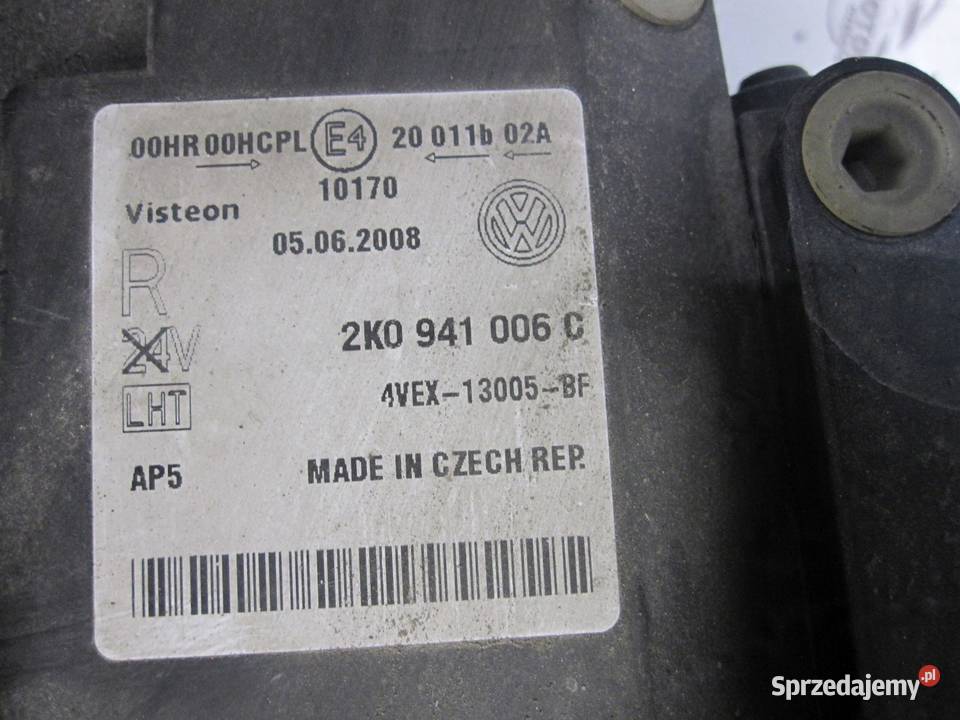 VOLKSWAGEN CADDY III 09r lampa prawy przód sprzedam