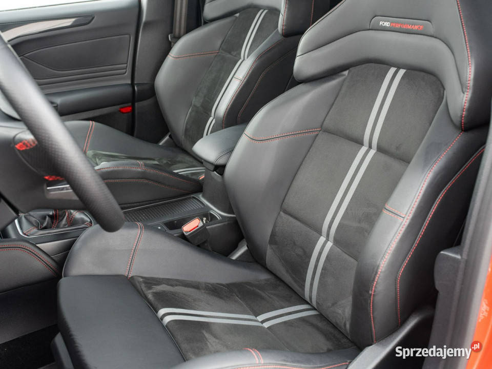 Ford Focus NO367CR23 EcoBoost ST X Pakiet zimowy