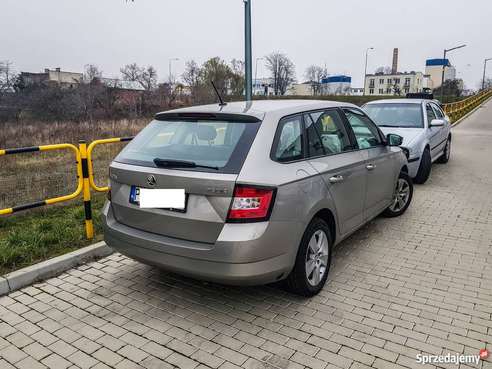 Soda Fabia III uszkodzona pierwszy właściciel Konin sprzedam