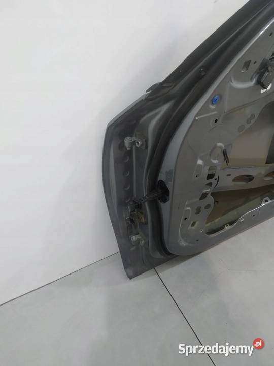 DRZWI PRAWE PRZÓD C4W Bmw Seria 3 VII 20182026 sprzedam