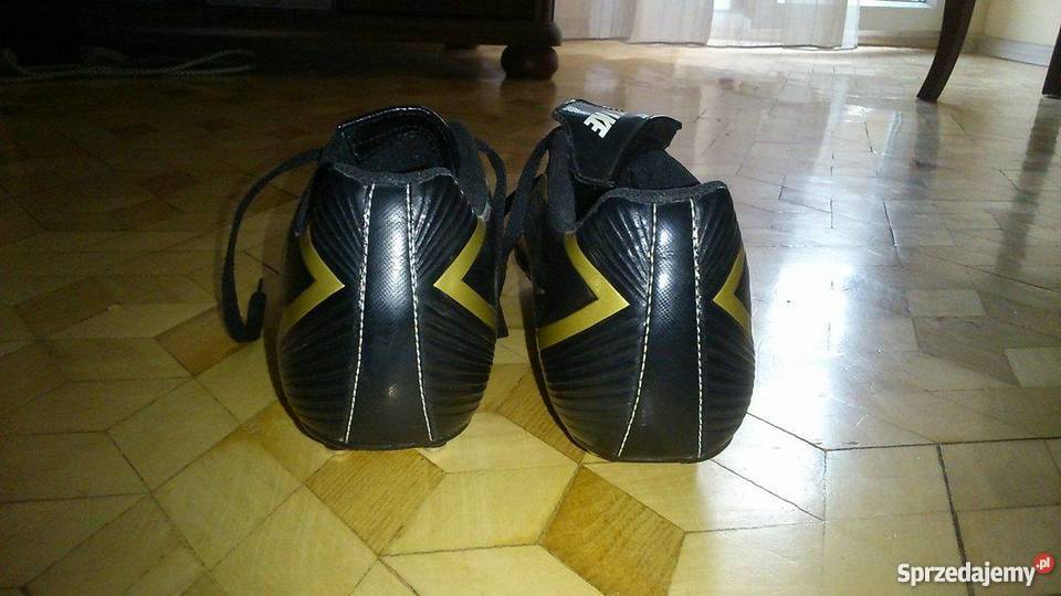 Buty piłkarskie wkręty korki Nike Rzeszów