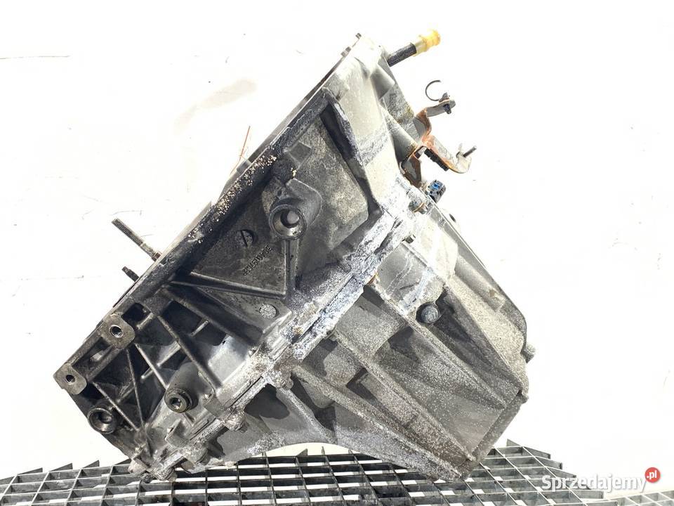 SKRZYNIA BIEGÓW DACIA DUSTER TL4B361 15 116
