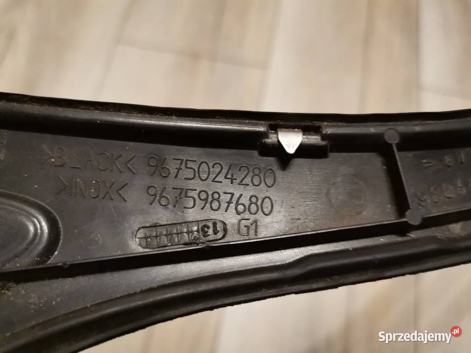 PEUGEOT 208 GTI LEWA LISTWA POD SZYBĘ TYŁ Międzychód