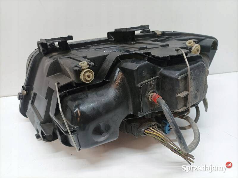LAMPA PRZÓD PRAWA XENON EUROPA Audi A6 II Lampy przednie