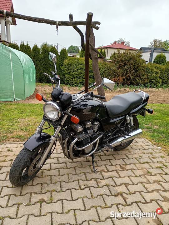 Honda cb750 i Kawasaki Vulcan podlega sporej Kawasaki lubelskie Tomaszowice