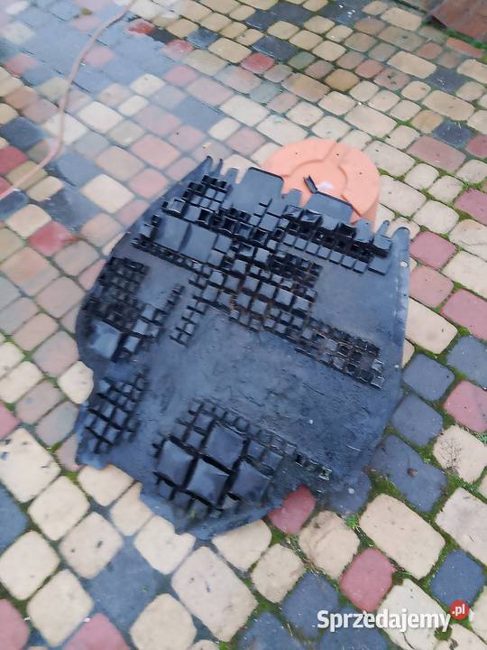 Osłona silnika dolnaAudiVwseatskoda osobowe świętokrzyskie Kielce