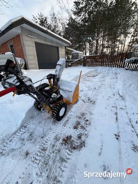 Odśnieżanie odśnieżarką spalinową usługa Chełm