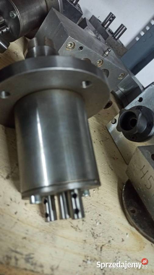 głowica wiercąca o rozstawie 12x 18 mm 3 Produkcja Kłodawa sprzedam