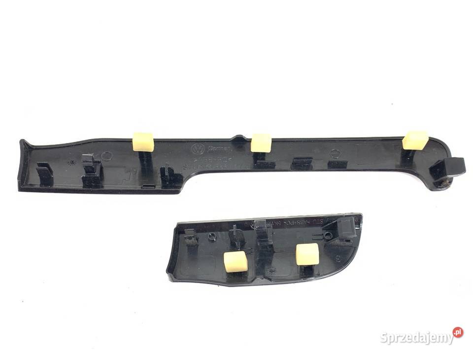 LISTWY DEKOR VW GOLF VI 5K1858415B Hatchback