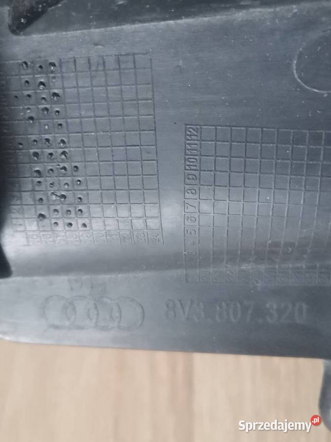 AUDI A3 LIFT 1620 PRAWY ŚLIZG ZDERZAKA PRZÓD Części samochodowe wielkopolskie Międzychód