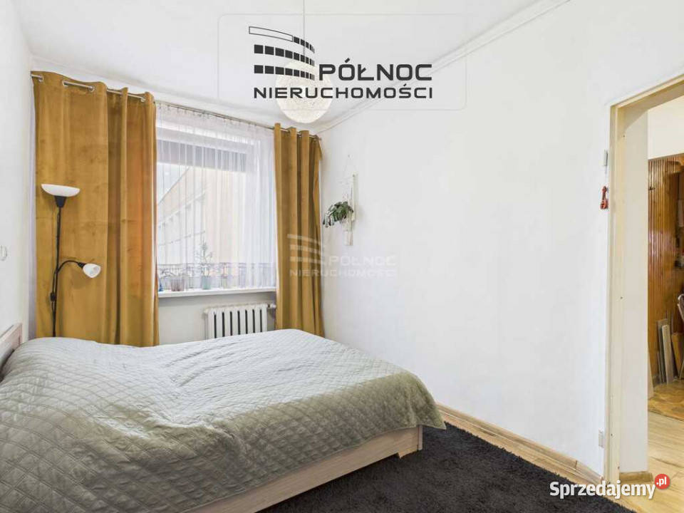 CENTRUM Ełku Kościuszki 8 III piętro 3 pokoje Ełk
