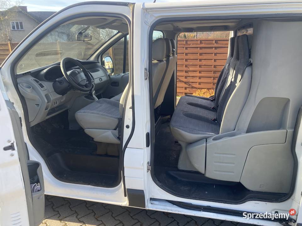 RENAULT TRAFIC 20 DCI L2H1 DOKA Brygadówka 6 Żywiec