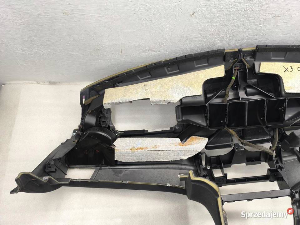 DESKA ROZDZIELCZA MPAKIET BMW X3 E83 393597S osobowe wielkopolskie sprzedam