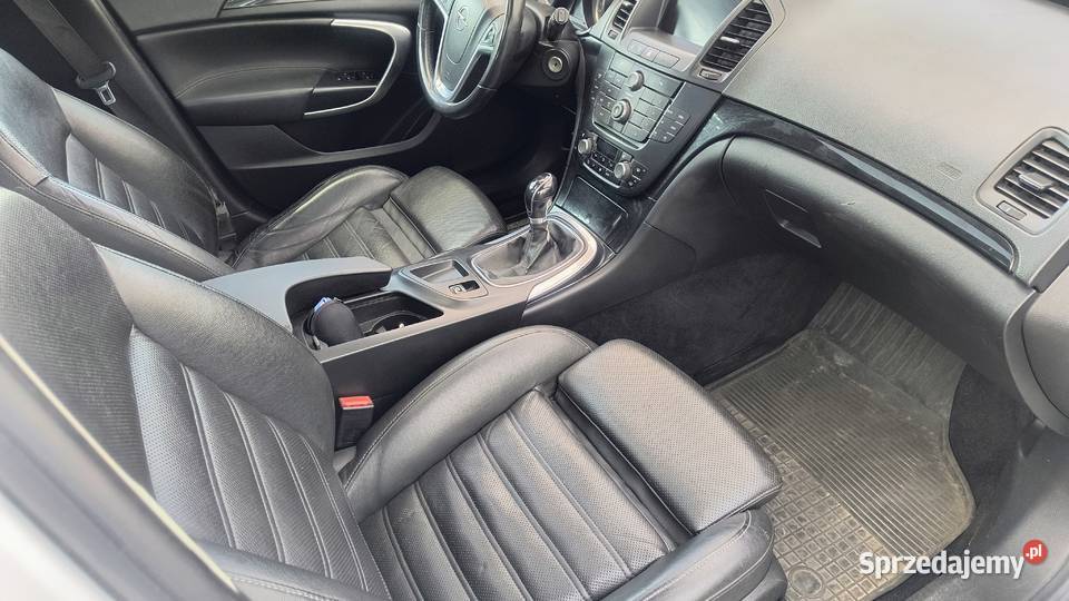 Opel Insignia 2010 diesel 160 bixenon panorama sprzedam