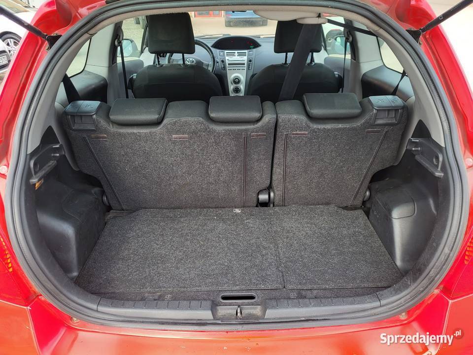 Toyota Yaris 10 z Niemiec manualna Łódź