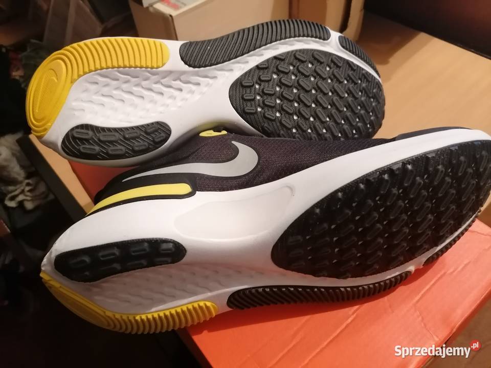 Buty sportowe Nike React Miler symb CW1777 Kraków sprzedam