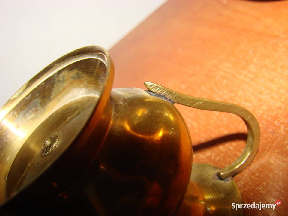mały mosiężny dzbanek Pruszcz Gdański