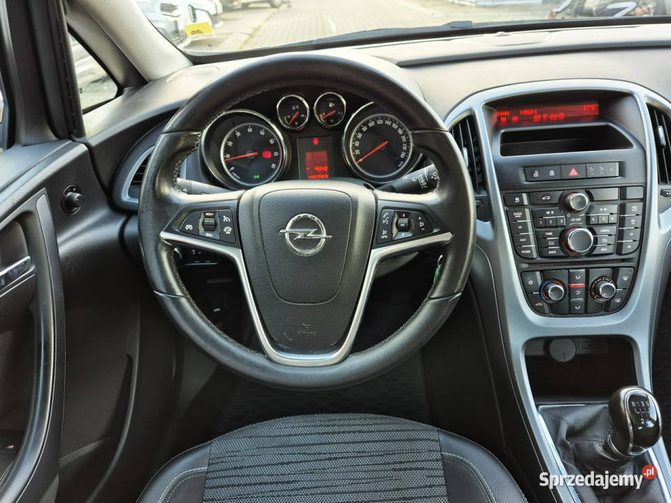 Opel Astra 14 100 ACTIVE 5MT Serwisowany benzyna Łódź