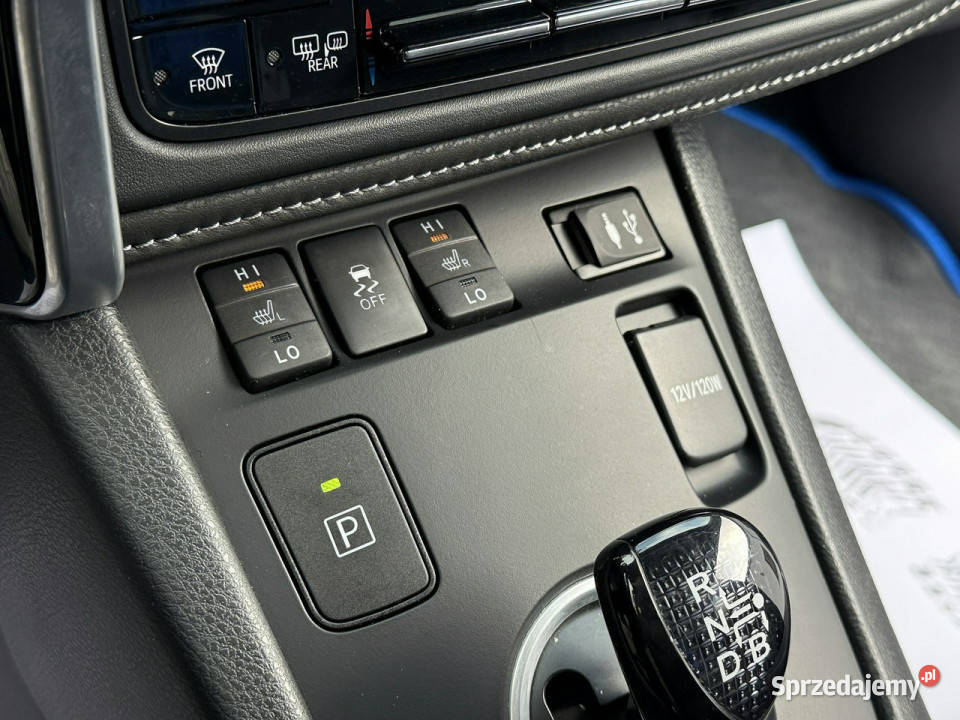 Toyota Auris Hybrid Węgrów