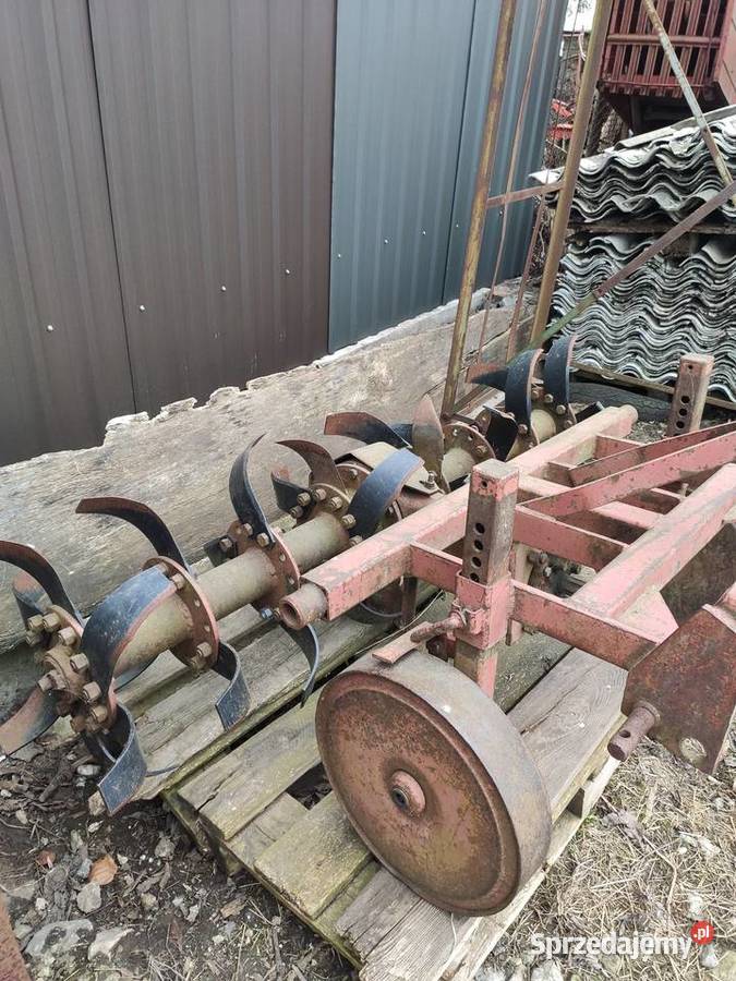 Glebogryzarka ciągnikowa nieuszkodzony Wólka Pukarzowska sprzedam