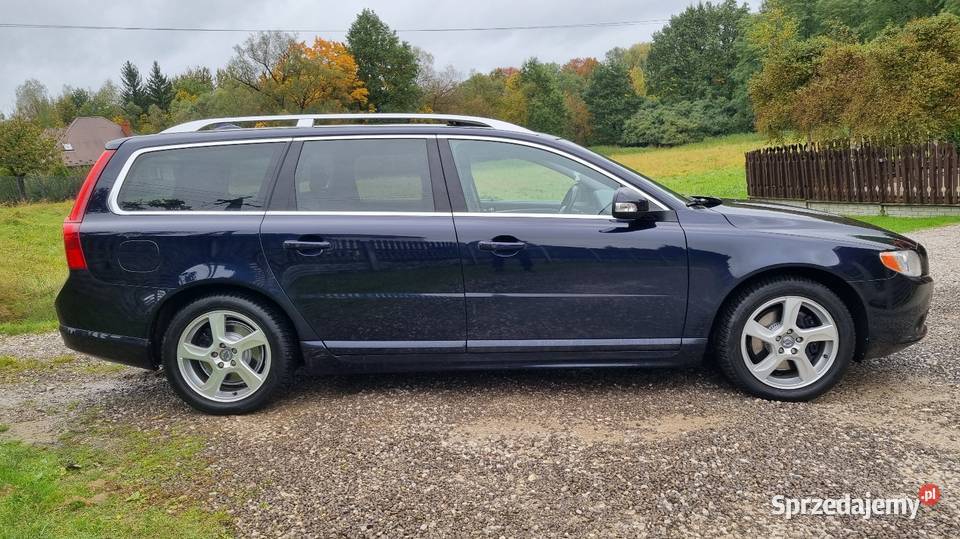 Volvo v70 25turbobogate wyposażenie nieuszkodzony Tarnów