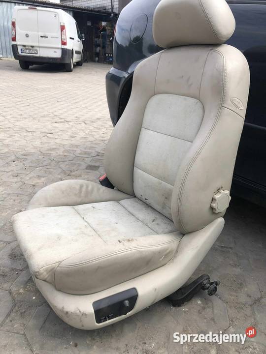 Biała Skóra Seat Leon 1 osobowe