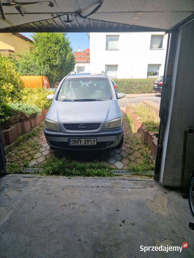 Opel zafira 7 miejsc