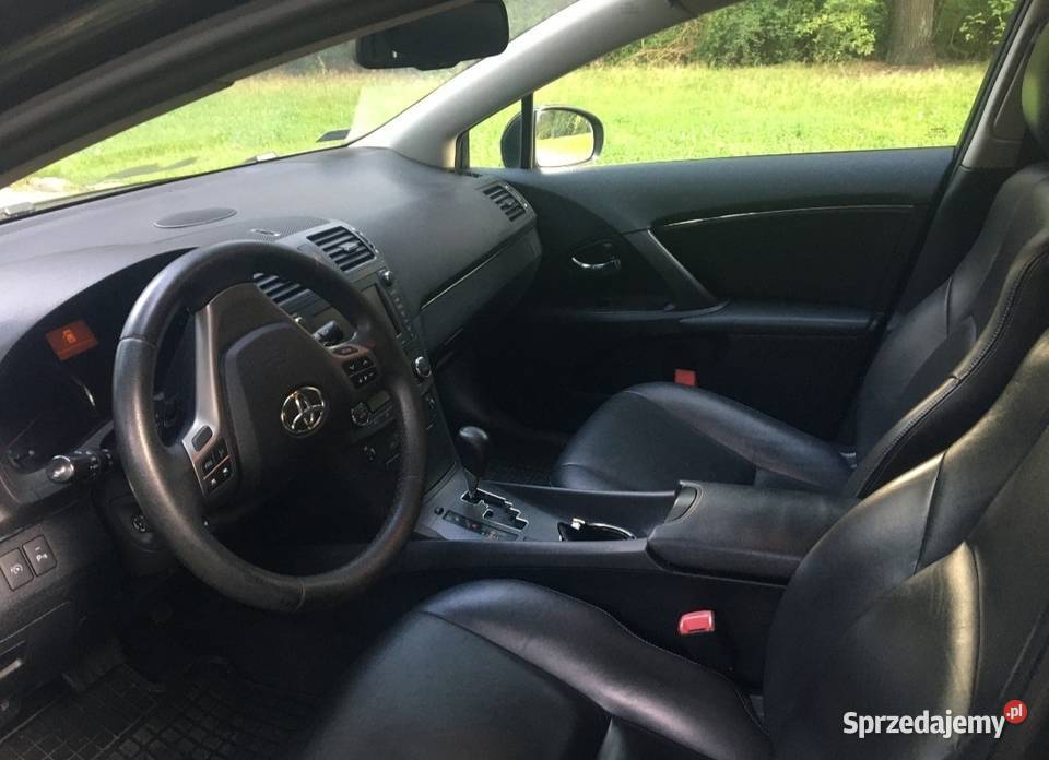 Toyota Avensis 2010 automat 22 Dcat 177KM