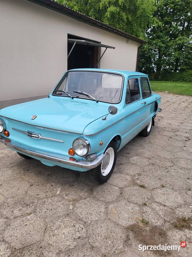 Sprzedam zestaw kolekcjonerskich samochodów 1km Gutanów