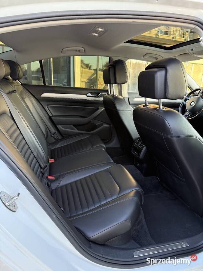 Passat b8 bitdi sedan r line biała perła 4 pomorskie Rokitnica