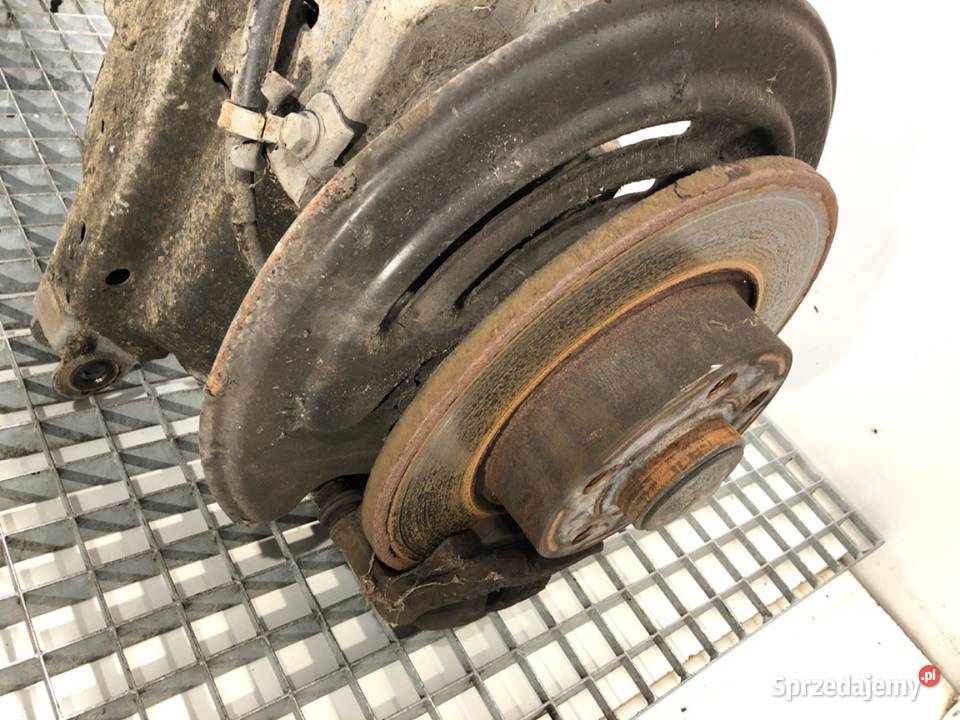 BELKA TYŁ RENAULT TRAFIC III Bus TYLNA