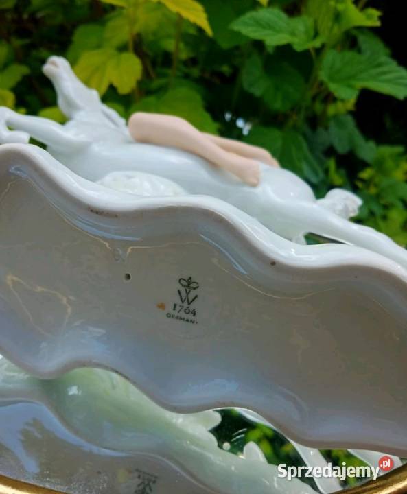 Wyjątkowa Figurka Amazonki na galopującym koniu sprzedam