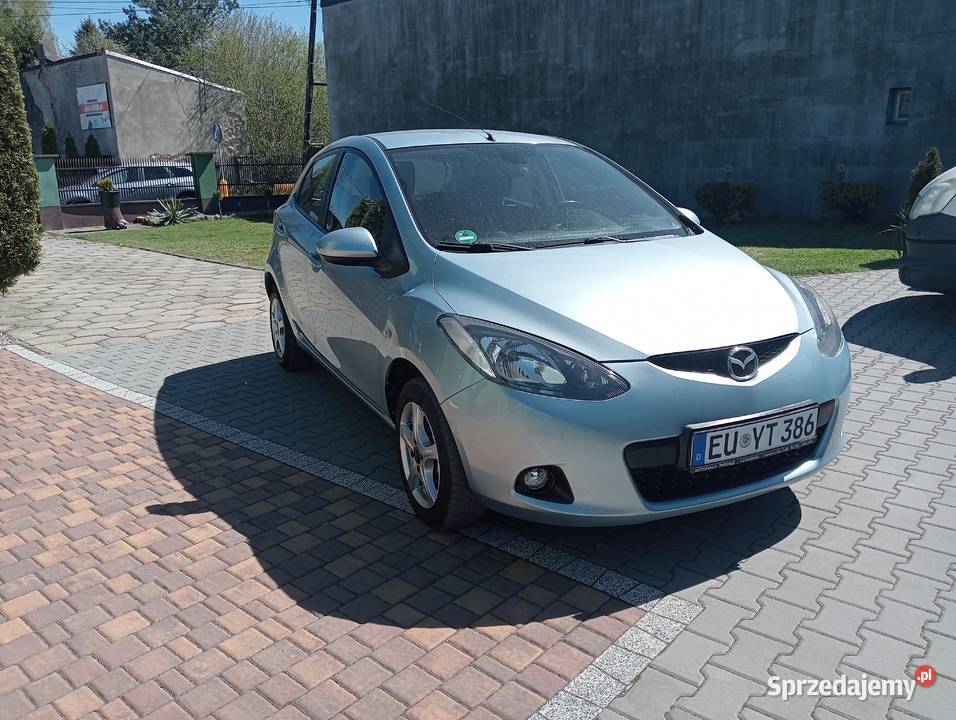 mazda 2 15 benzyna zadbany