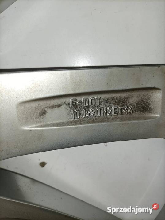 FELGA ALUMINIOWA R20 5X130 ET44 OC71 10JX20 H2 świętokrzyskie
