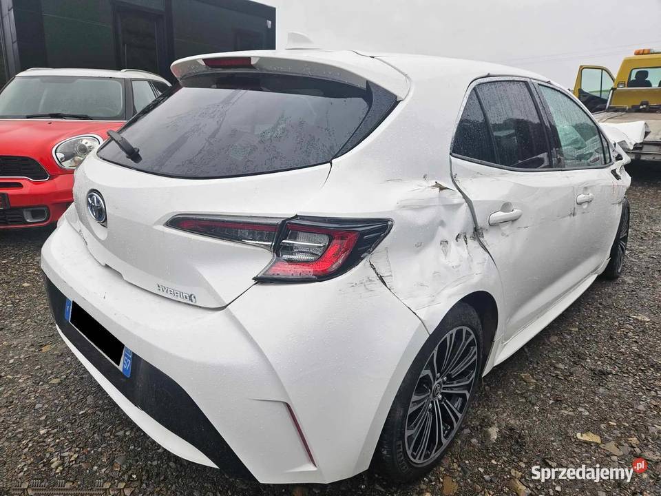 2020 TOYOTA  COROLLA  1.8 HYBRID AUTOMAT  E21 USZKODZONY