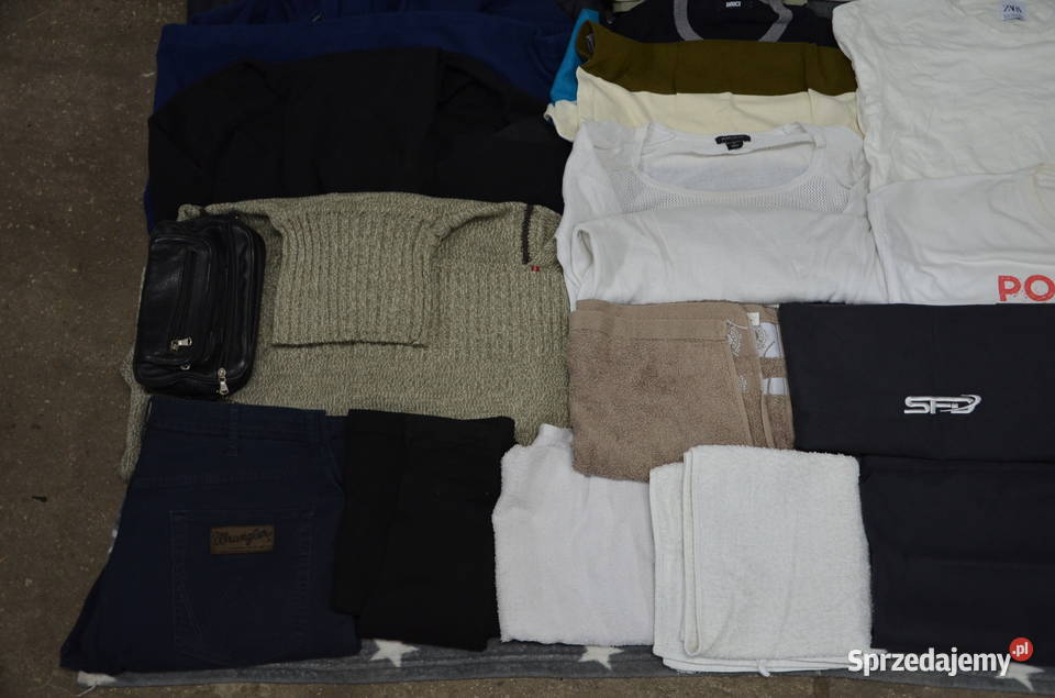 UbraniaRóżne Kurtki Polar Spodnie Wrangler Kielce