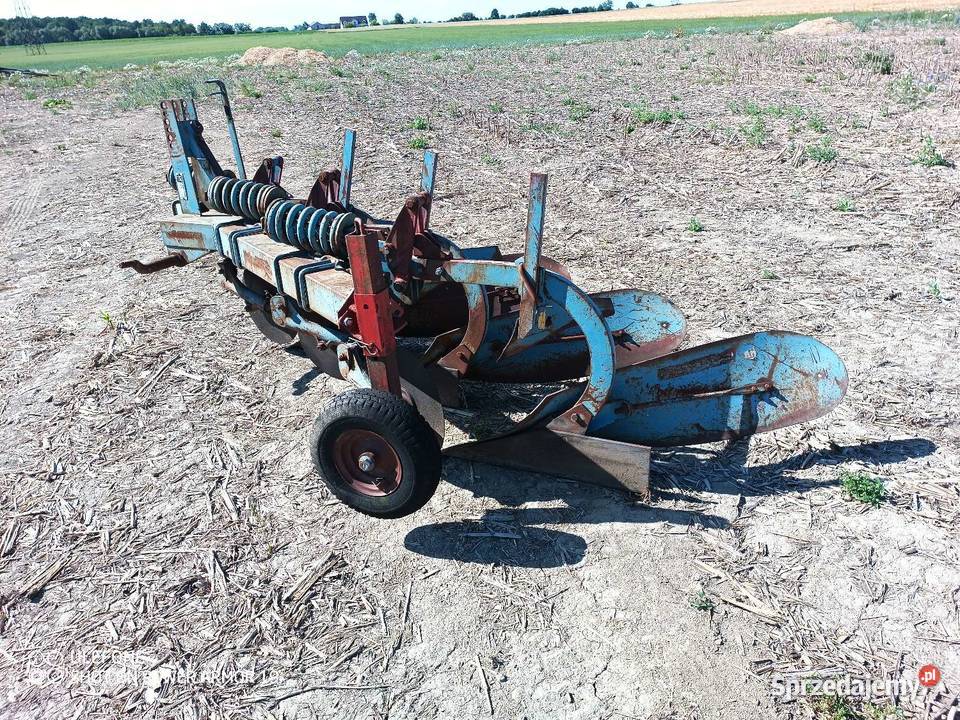 Pług Fiskars 3 skiby sprężyna non stop resor Rostkowo