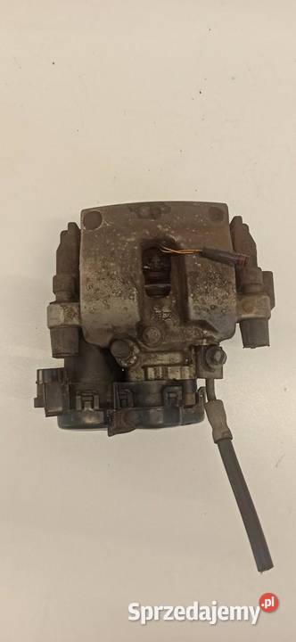 MERCEDES W205 ZACISK PRAWY TYŁ A2054232098 sprzedam
