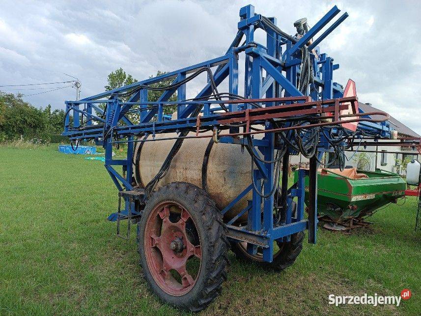 OPRYSKIWACZ Rudno sprzedam