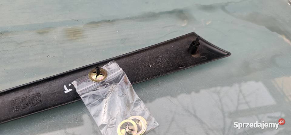 Listwa drzwi dekor lewy tył mercedes w202 Zbąszyń